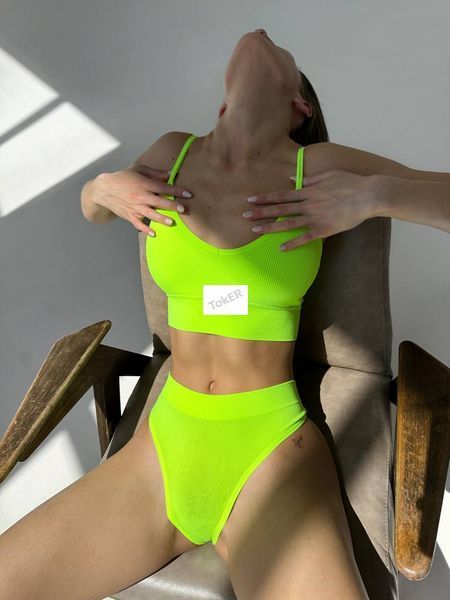 Комплект базовий з високими стрінгами, Чорний, One size, Чорний